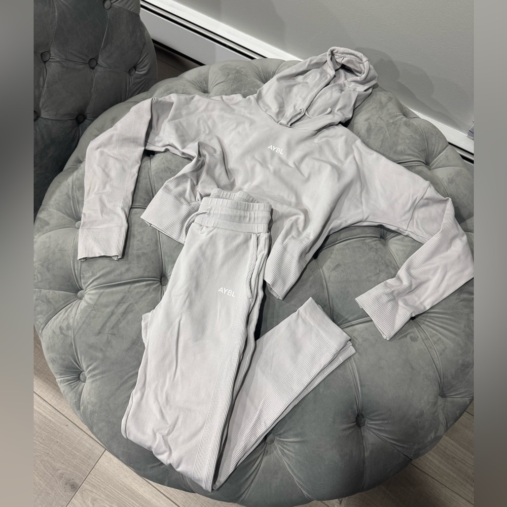 AYBL Women's Light Gray Hoodie and Joggers Set
